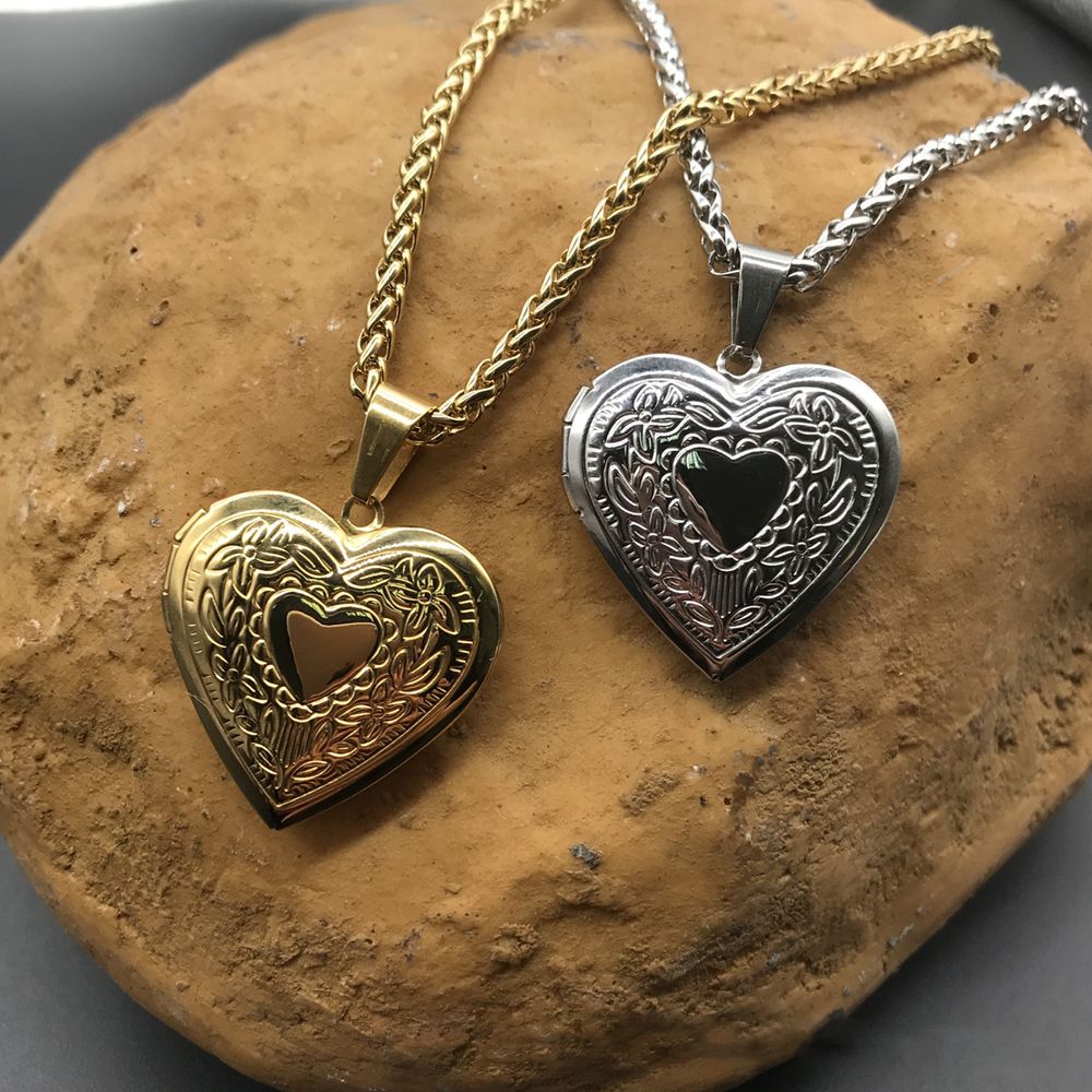 カップルのためのハート型の写真のペンダント,メダリオン,愛と - Heart Locket Necklace Photo のレビューと価格