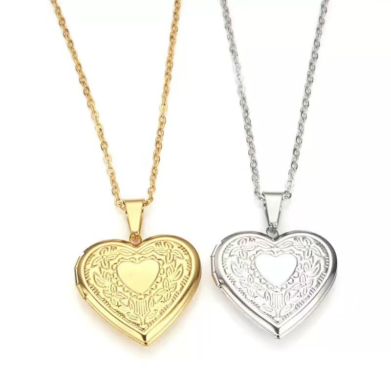 ロマンチックなハート型ロケットペンダント 女性用 ゴールド  - Heart Locket Necklace Photo のレビューと価格