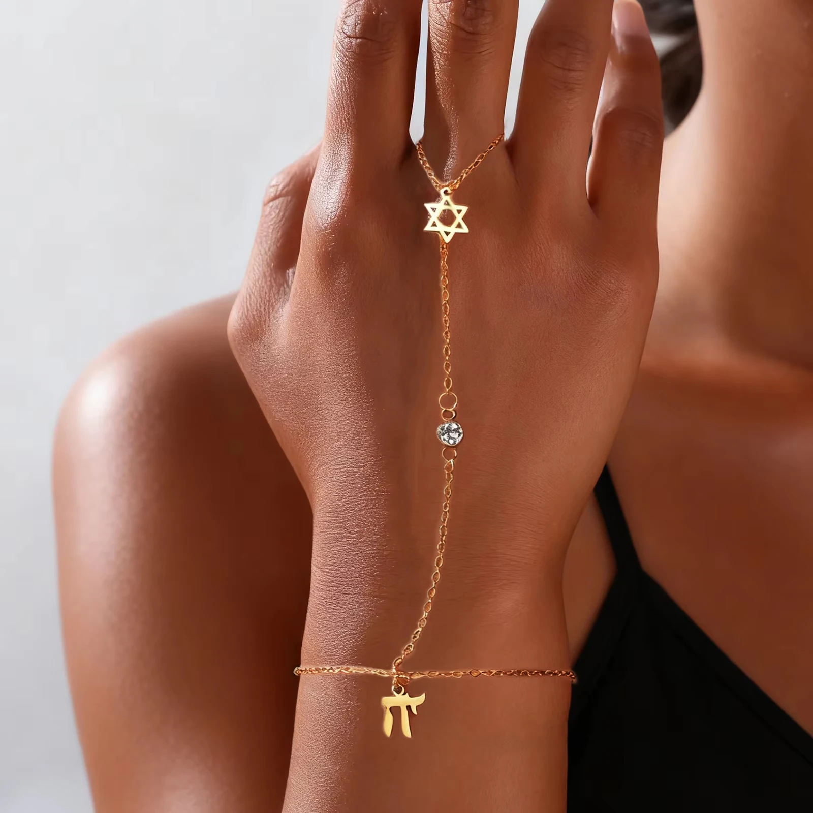 ユダヤ教のダビデの星、ヘブライ文字チャイ、指輪型ブレスレット - Bracelets のレビューと価格
