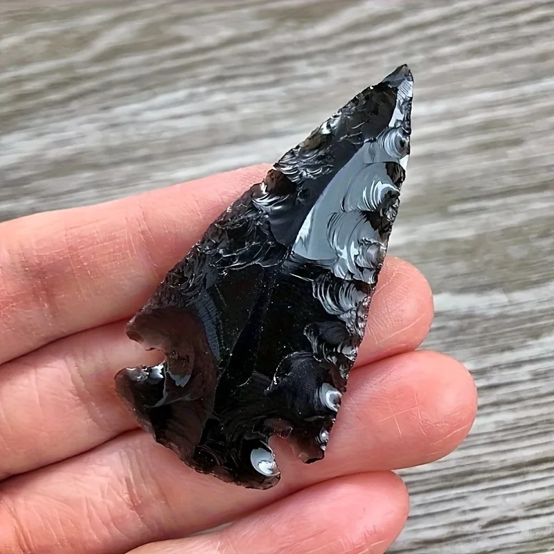 黒曜石の矢ペンダント 1 個 - 手彫りの天然石ペンダント、 - Crystal Pendant Necklace Natural Stone のレビューと価格
